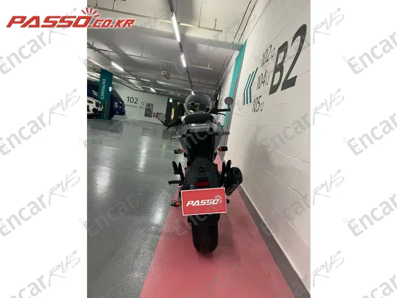 Husqvarna Vitpilen 401 - фото 2