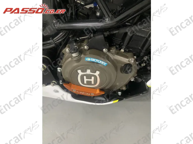 Husqvarna Vitpilen 401 - фото 4