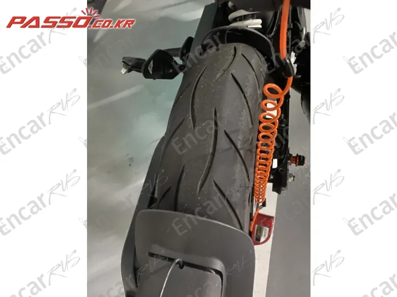Husqvarna Vitpilen 401 - фото 5