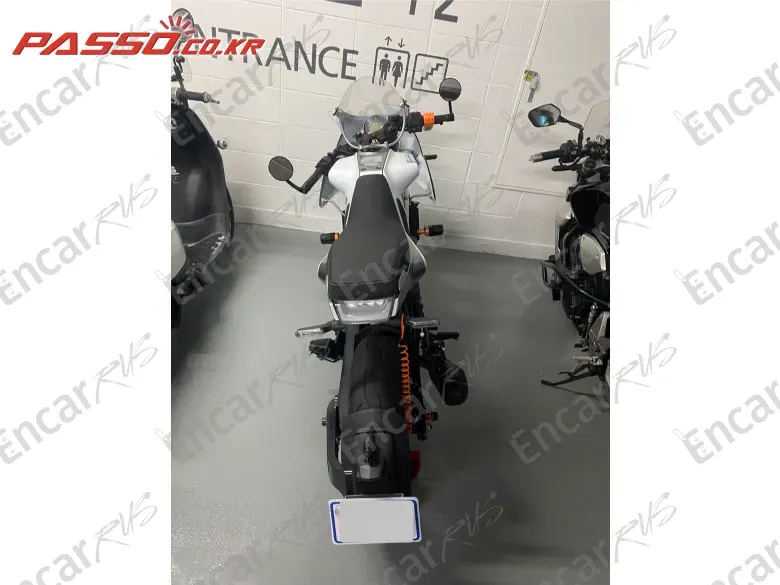 Husqvarna Vitpilen 401 - фото 6