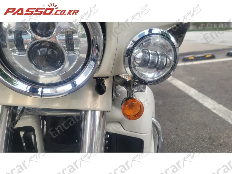 HARLEY-DAVIDSON FLHX - фото 6
