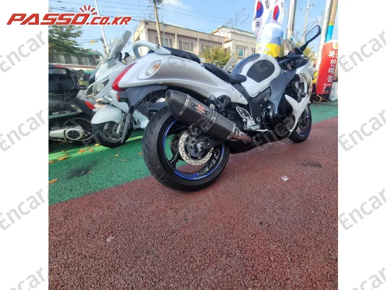 SUZUKI GSX R 1300 HAYABUSA - фото 2