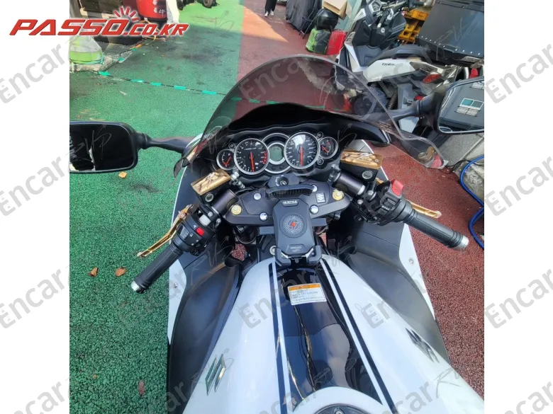 SUZUKI GSX R 1300 HAYABUSA - фото 3