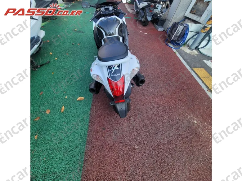 SUZUKI GSX R 1300 HAYABUSA - фото 5