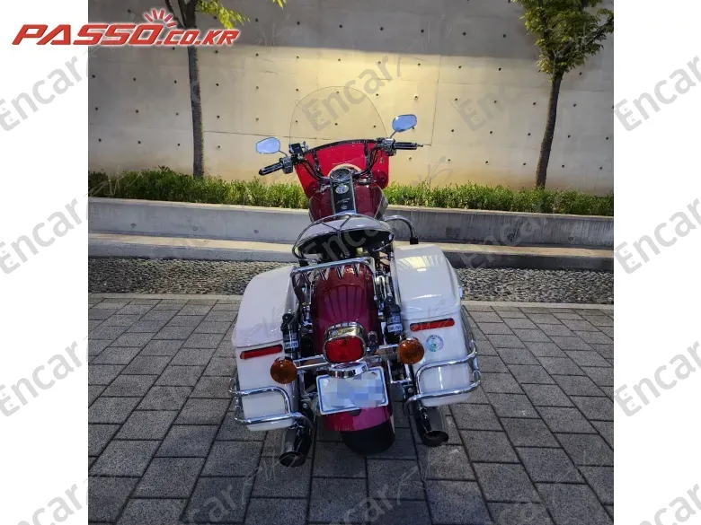 Harley-Davidson Electra Glide Highway King - фото 2
