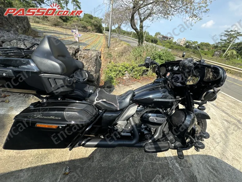 Harley-Davidson Flhxs Street Glide Special