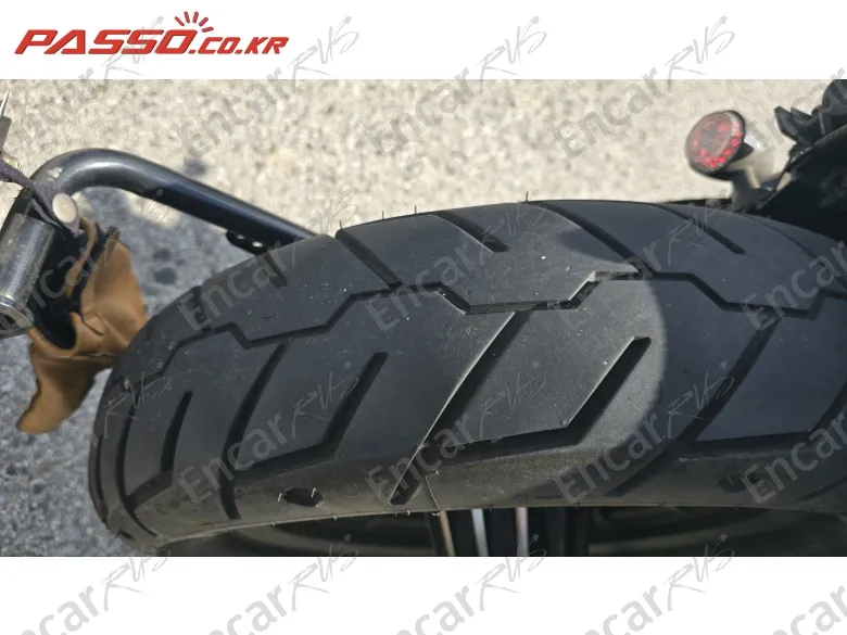 HARLEY-DAVIDSON XL 883 N - фото 5