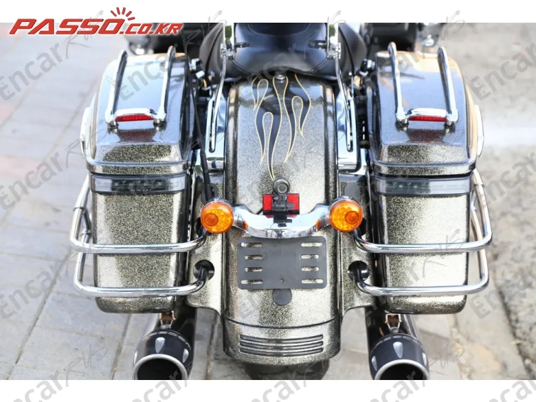 Harley-Davidson Flhxs Street Glide Special - фото 2