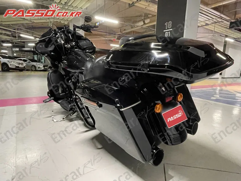 HARLEY-DAVIDSON ROAD GLIDE SPECIAL - фото 2