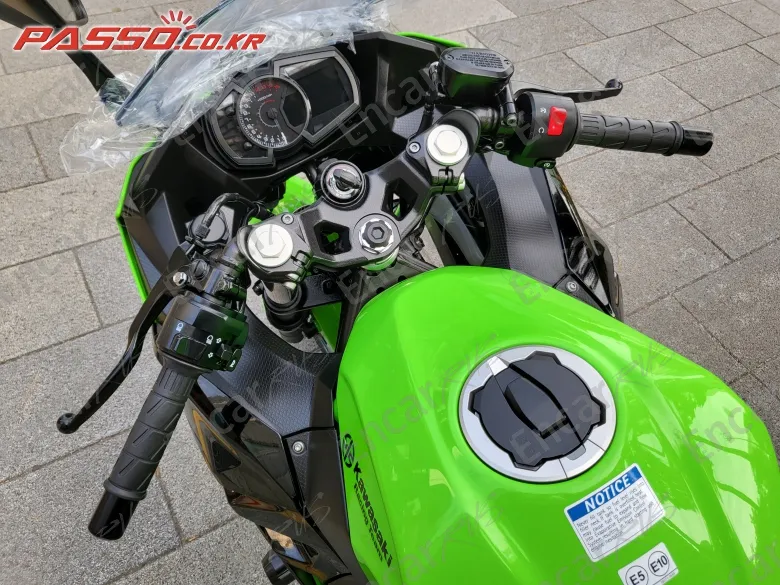 Kawasaki Ninja 400 Abs - фото 3