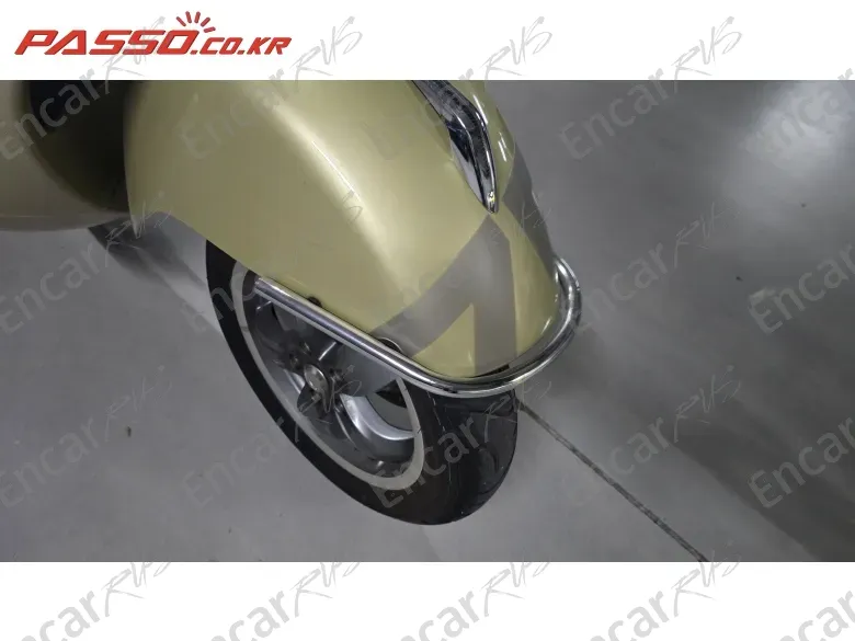 VESPA GTS 300 75TH SPECIAL EDITION - фото 5