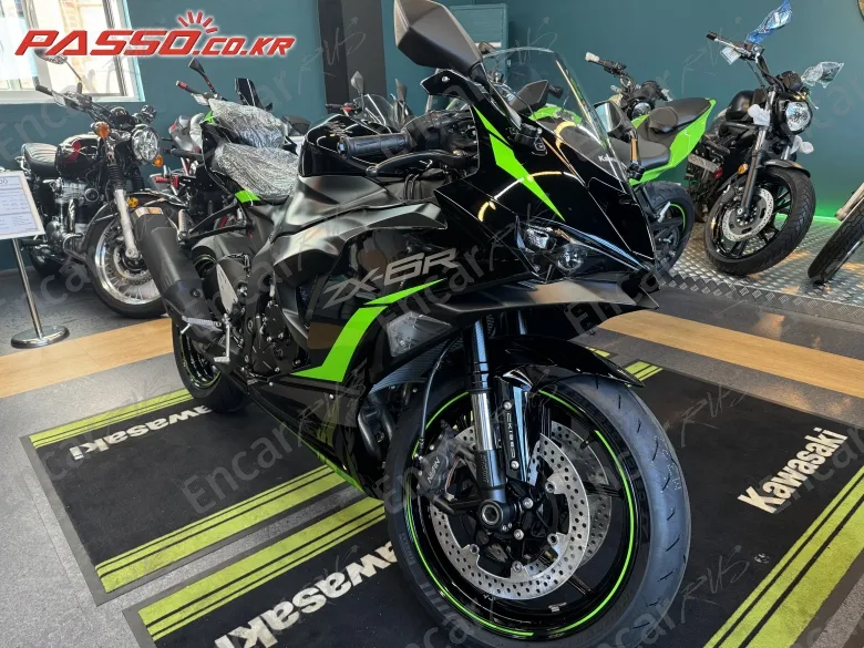 KAWASAKI ZX 6 R - фото 4