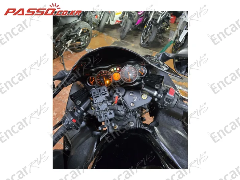 SUZUKI GSX R 1300 HAYABUSA - фото 5