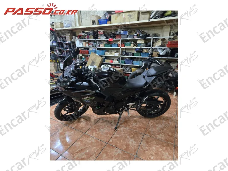 KAWASAKI ZX 500 R - фото 5