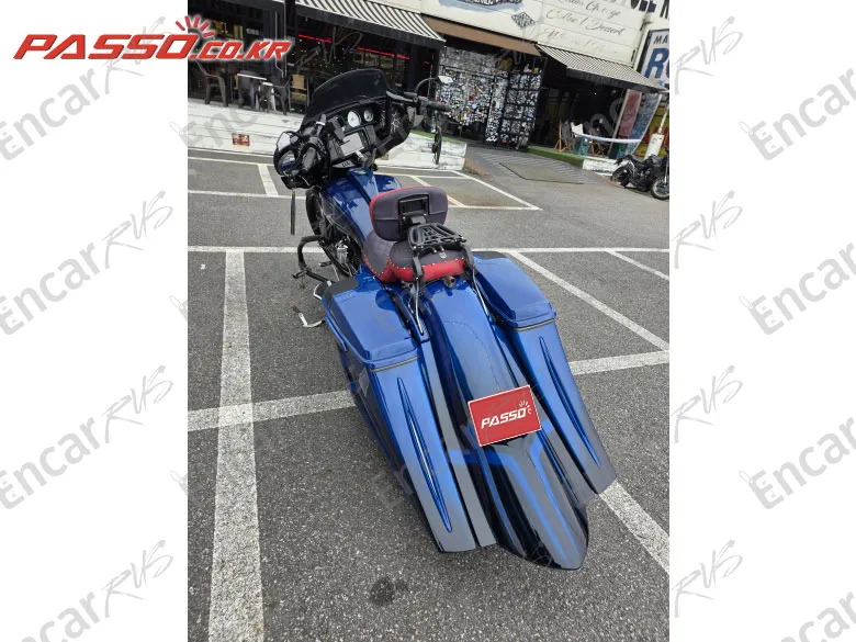 HARLEY-DAVIDSON FLHX - фото 2
