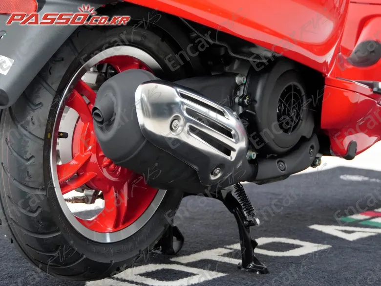 Vespa Primavera 125 Abs - фото 6