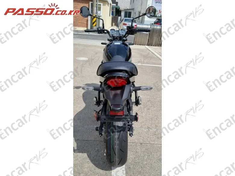 Kawasaki Z 650 Rs Abs - фото 2