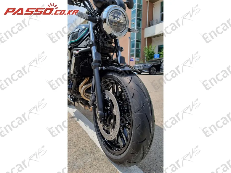 Kawasaki Z 650 Rs Abs - фото 5