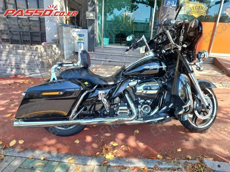 HARLEY-DAVIDSON FLHX - фото 0