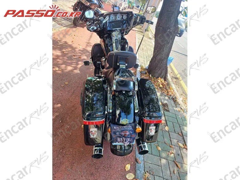 HARLEY-DAVIDSON FLHX - фото 2