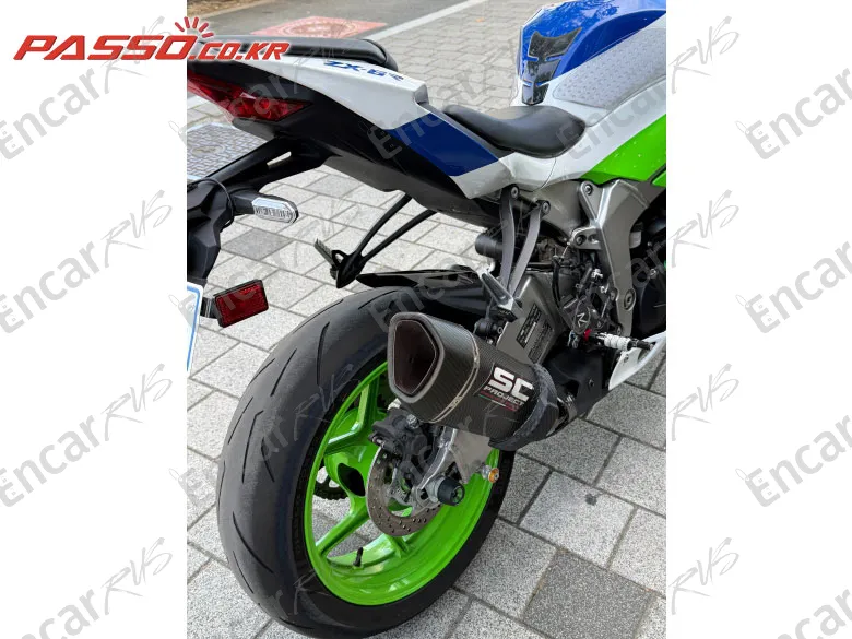 Kawasaki Zx 6 R - фото 6