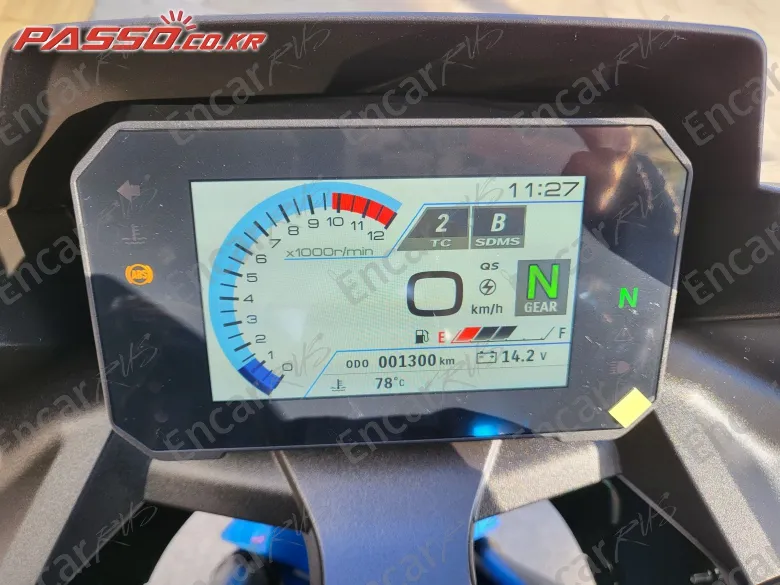 Suzuki Gsx 8 R - фото 3
