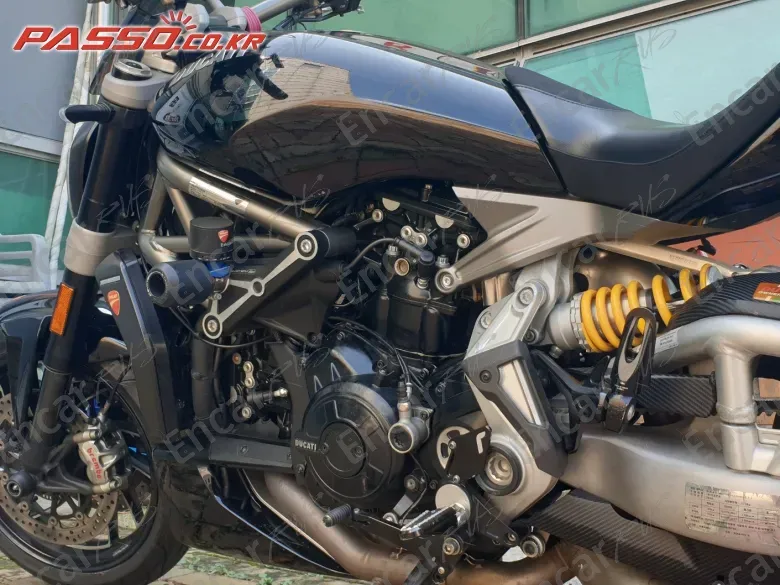 Ducati X Diavel S - фото 4