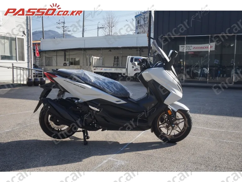HONDA FORZA 350 - фото 0