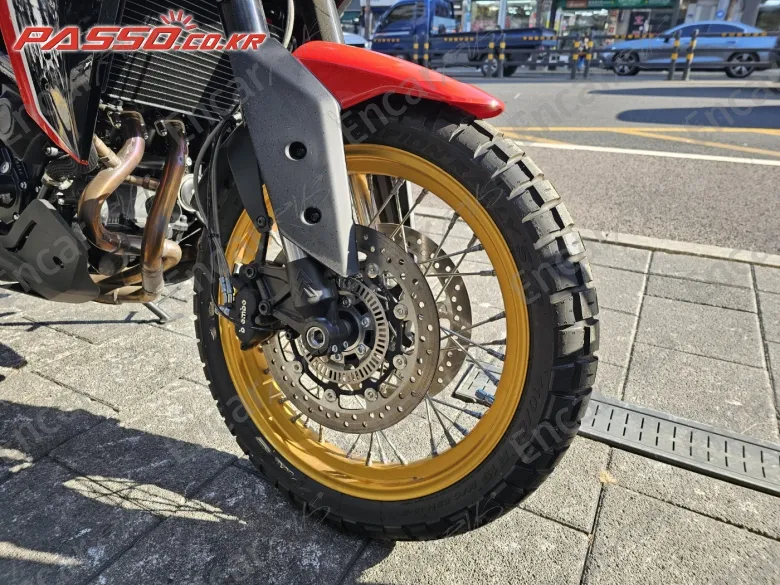 Moto Morini X Cape 650 - фото 3