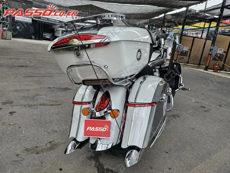 Indian Chief Roadmaster - фото 2