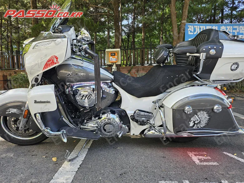 Indian Chief Roadmaster - фото 6