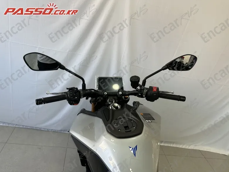YAMAHA MT 09 SP - фото 3