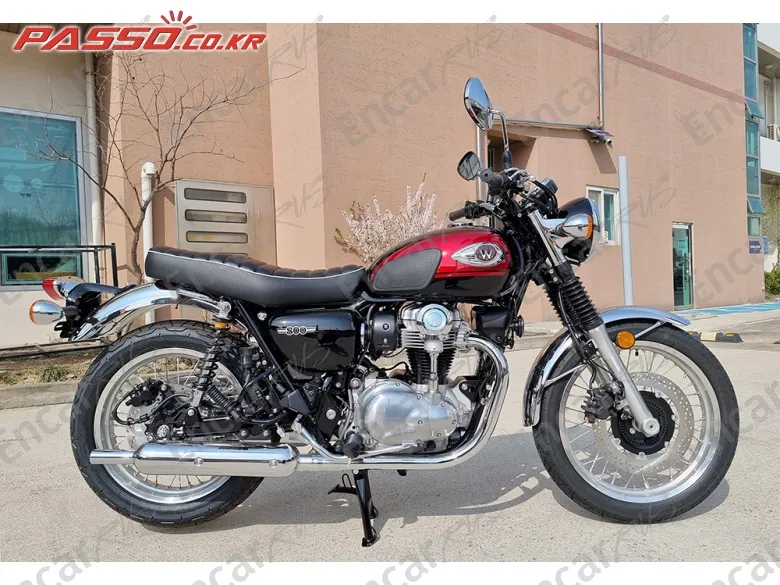 Kawasaki W 800
