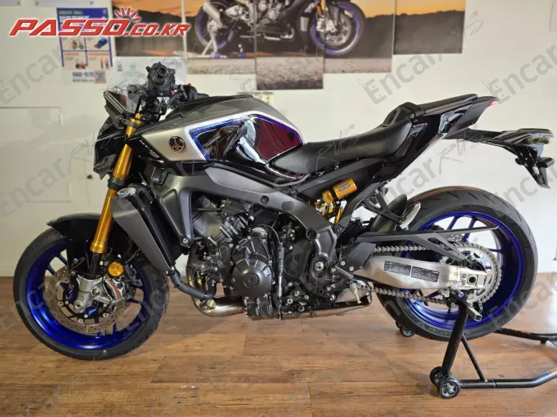 YAMAHA MT 09 SP - фото 1