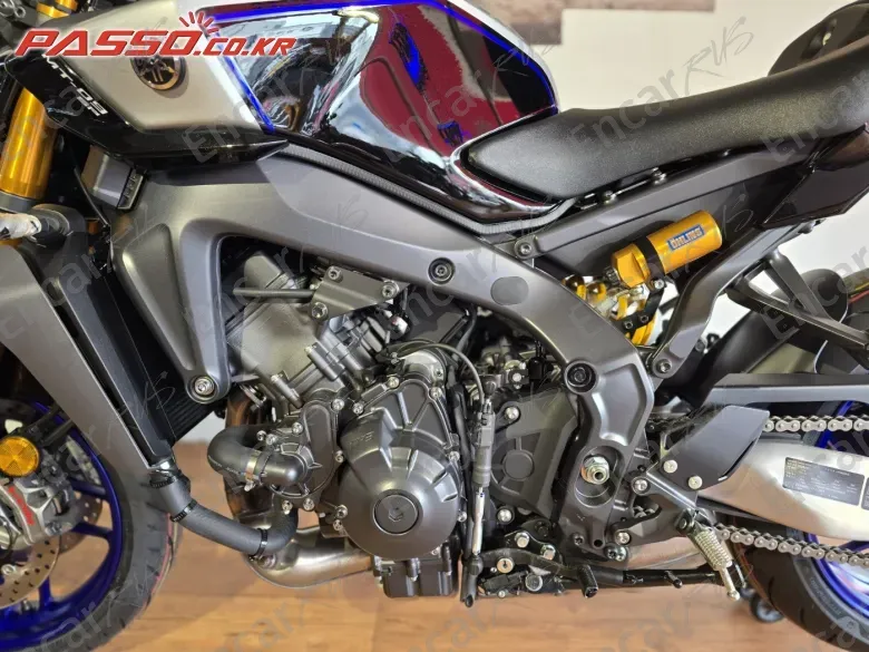 YAMAHA MT 09 SP - фото 4