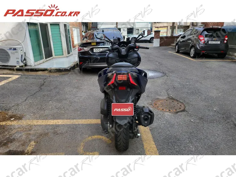 Kymco Xciting S 400 - фото 2