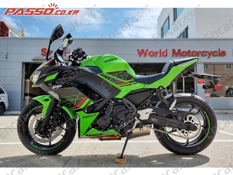 Kawasaki Ninja 650 - фото 1