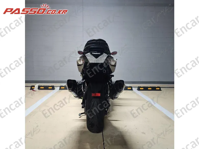 Kawasaki Zzr 1400 - фото 2