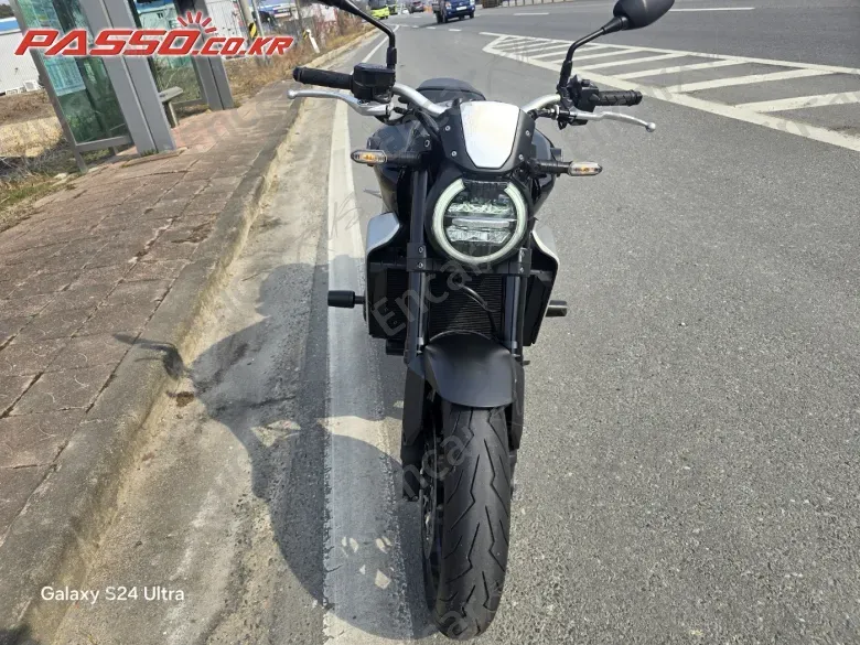 Honda Cb 1000 R - фото 1