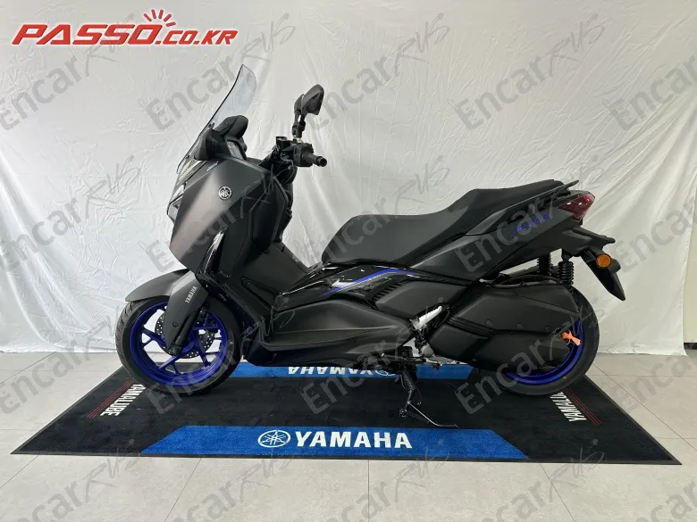 YAMAHA X MAX 300 ABS - фото 1