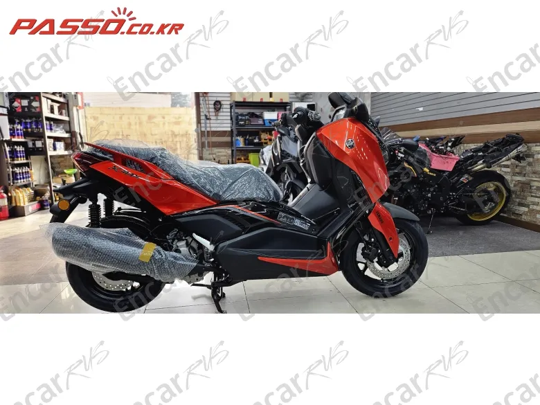 YAMAHA X MAX 300 ABS - фото 0