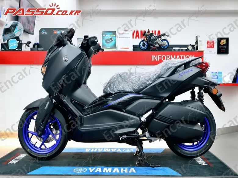 YAMAHA X MAX 300 ABS - фото 1