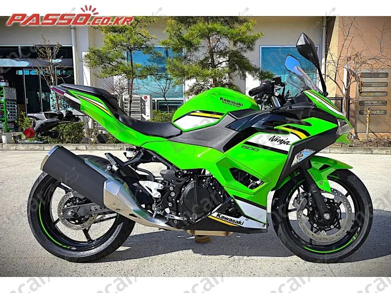KAWASAKI ZX 500 R - фото 0