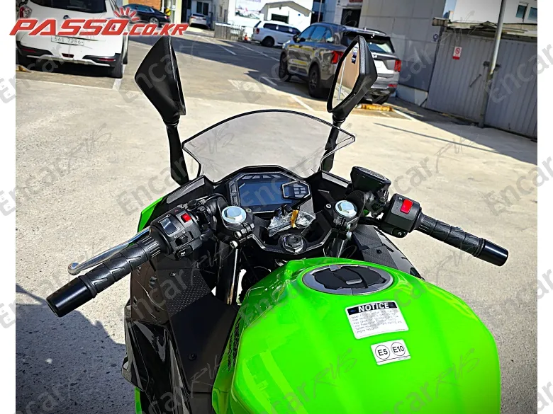 KAWASAKI ZX 500 R - фото 3