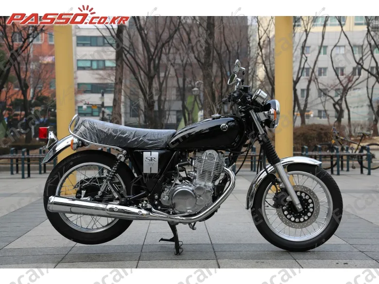 Yamaha SR 400