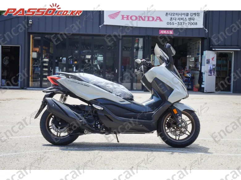 Honda Forza 350 2025, фото 1