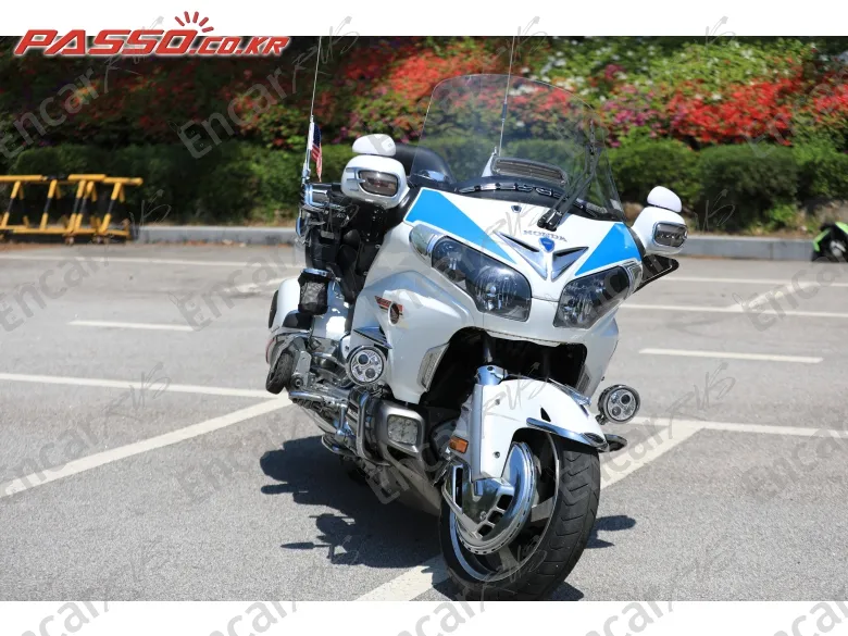 HONDA GOLDWING 1800 - фото 0