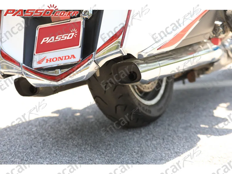 HONDA GOLDWING 1800 - фото 6