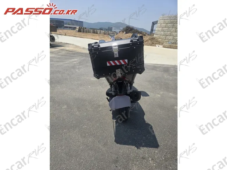 HONDA ADV 350 - фото 2