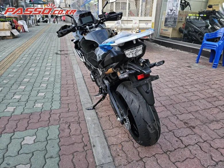 Suzuki Gsx S 1000 Gx - фото 2